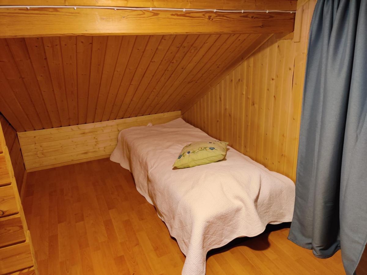 Kaijonselaen Moekit Kaita Villa Kaitainen Ngoại thất bức ảnh